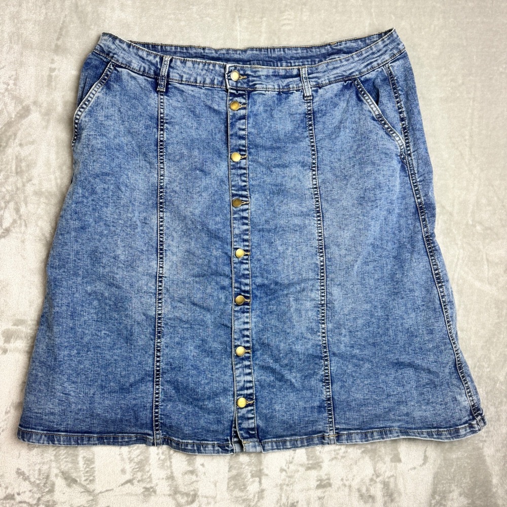 Esteez Womens Size 18 Blue Denim Button Front A-Line Skirt Medium Wash EX802181